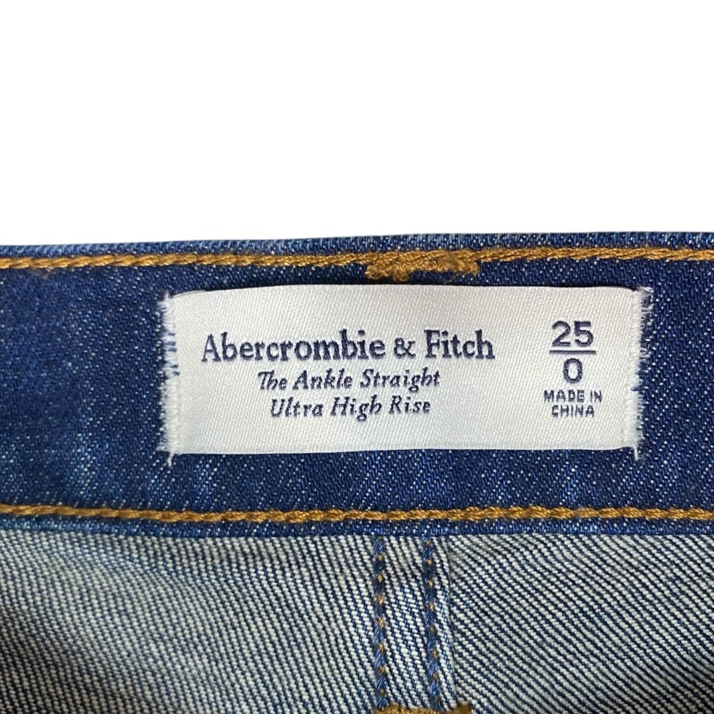 Abercrombie & Fitch Ultra High Rise Ankle Straight Jean Dark Wash 0/25 - Picture 7 of 8